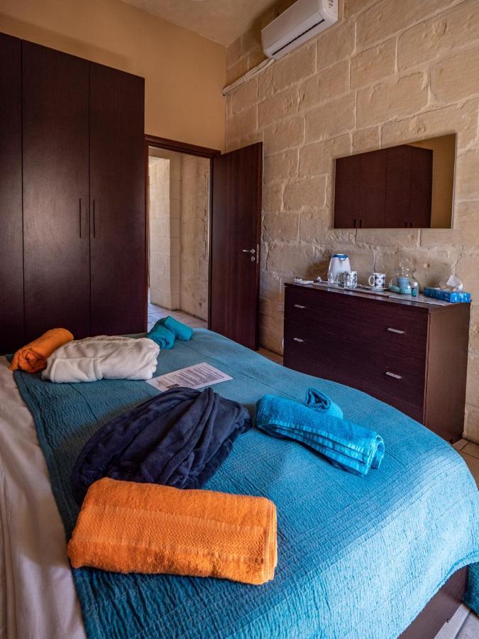 250 Yo Tal-Bambinu Boutique Farmhouse Xagħra Buitenkant foto