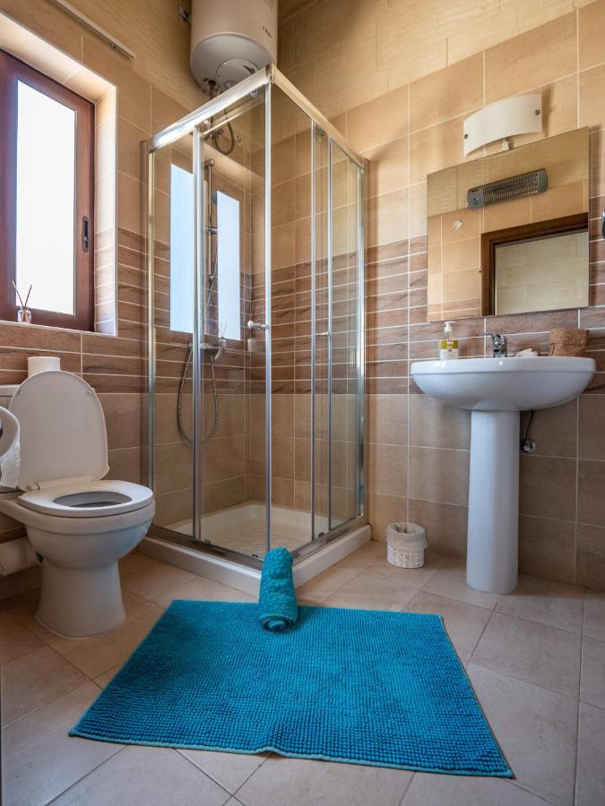 250 Yo Tal-Bambinu Boutique Farmhouse Xagħra Buitenkant foto