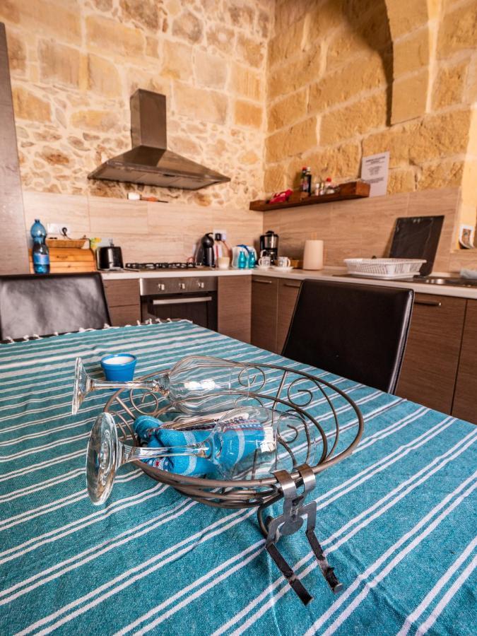 250 Yo Tal-Bambinu Boutique Farmhouse Xagħra Buitenkant foto